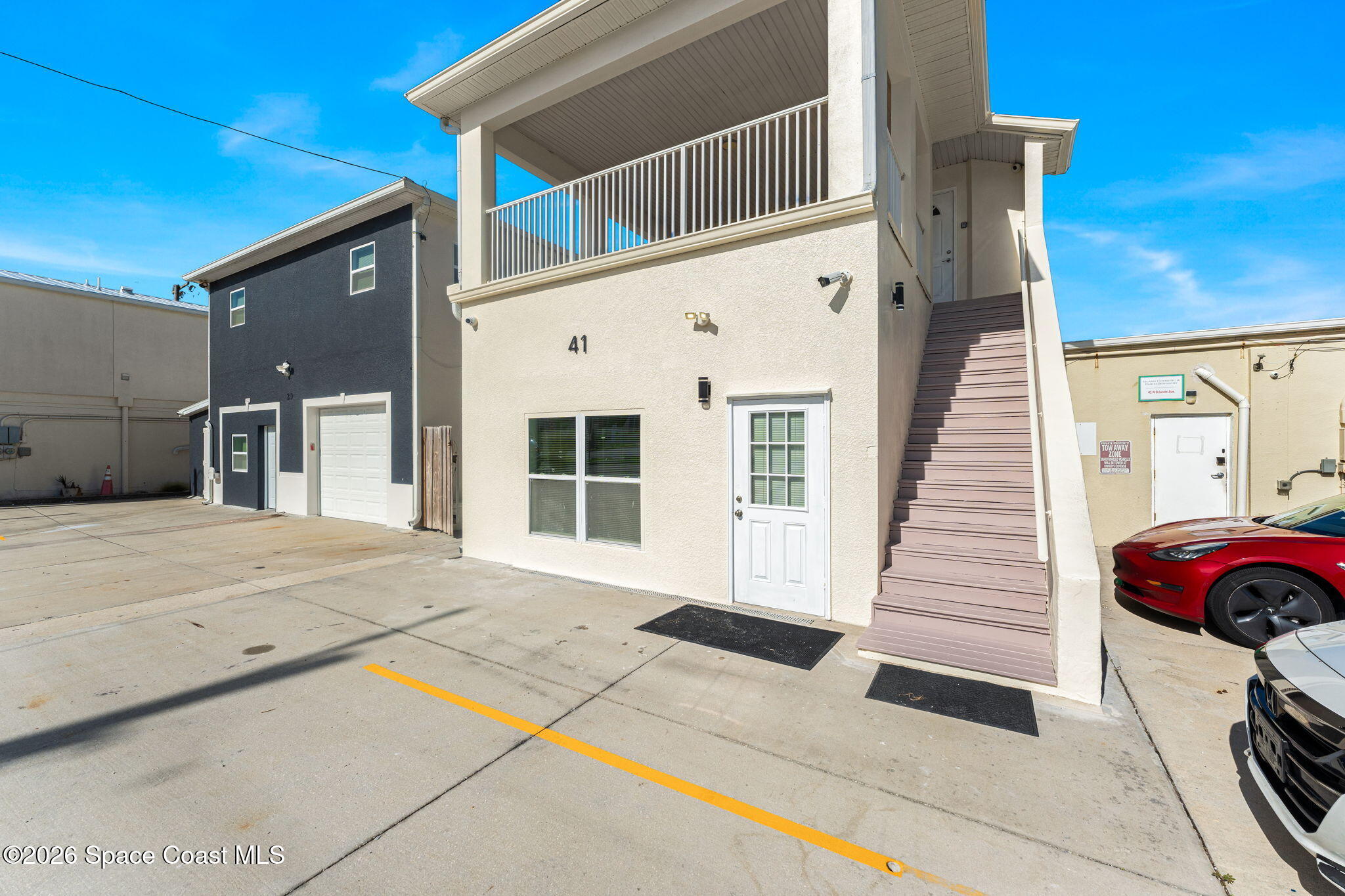 41 N Orlando Avenue 1