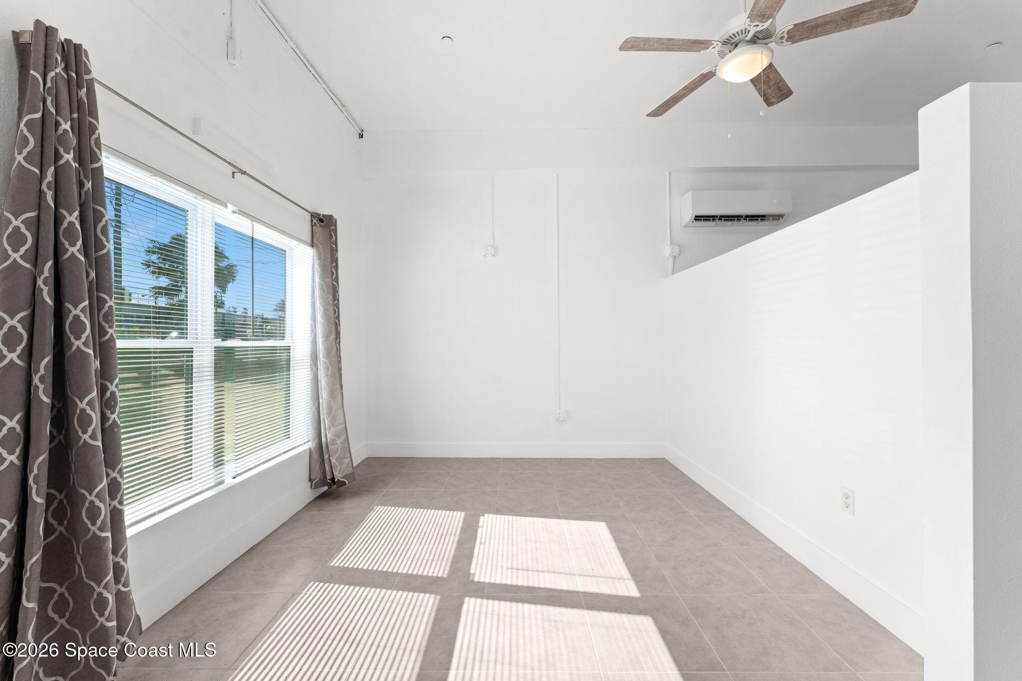 41 N Orlando Avenue 1
