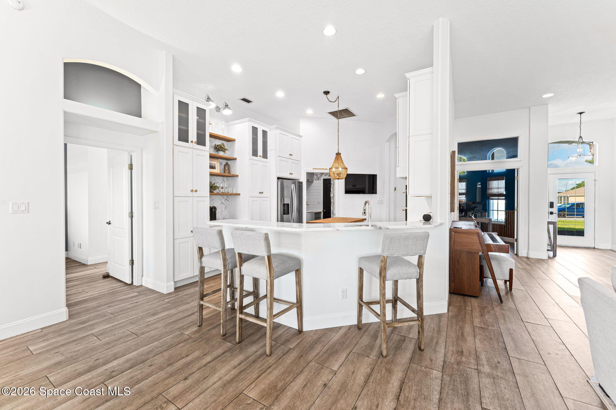 2639 Canterbury Circle