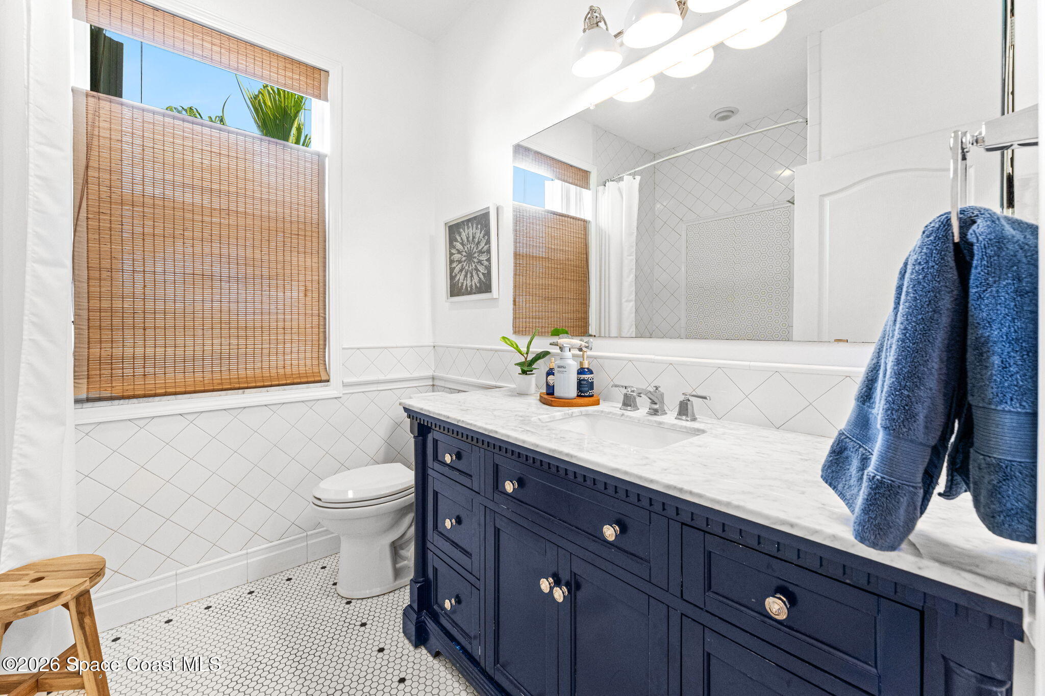 2639 Canterbury Circle