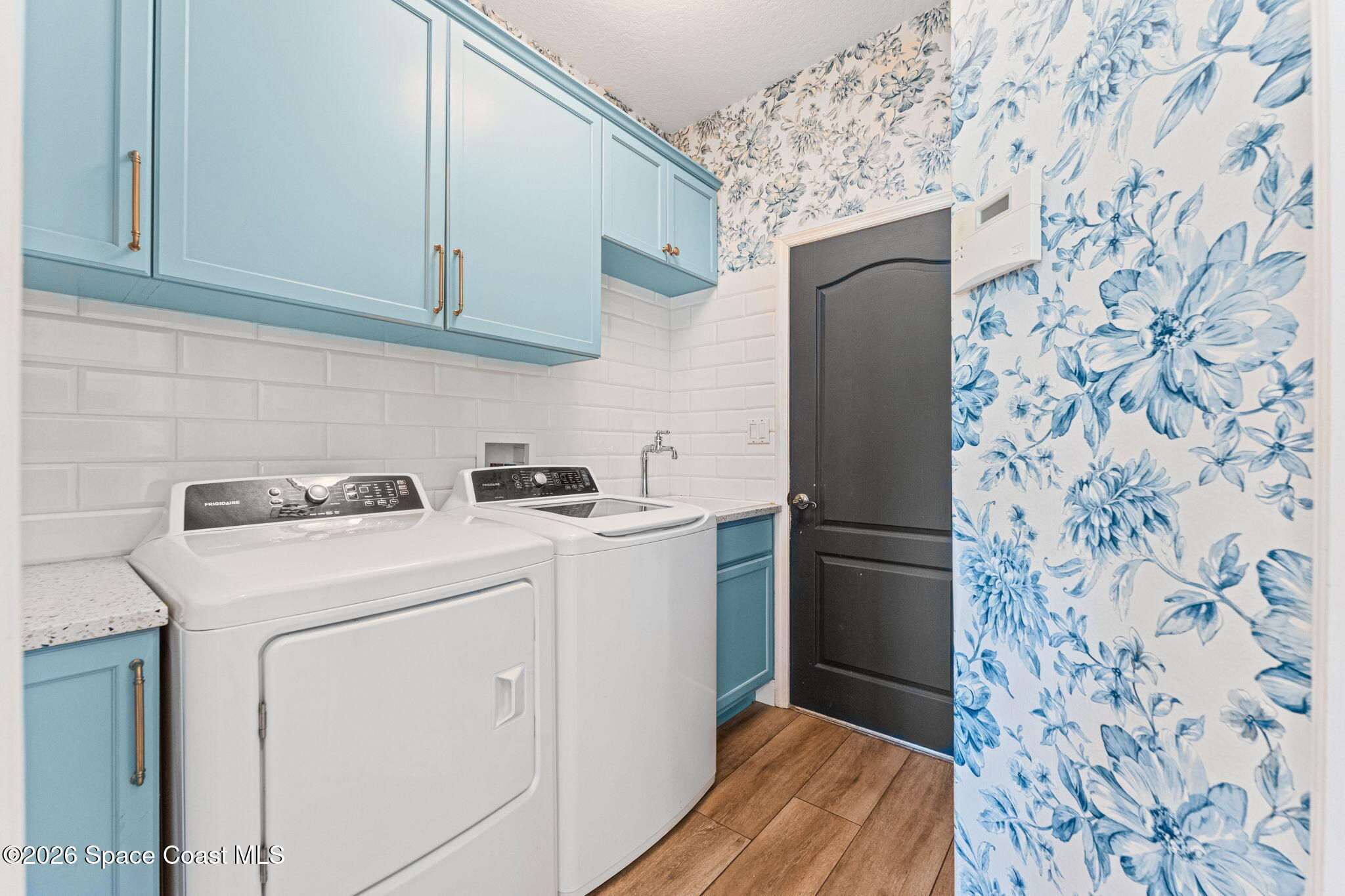 2639 Canterbury Circle