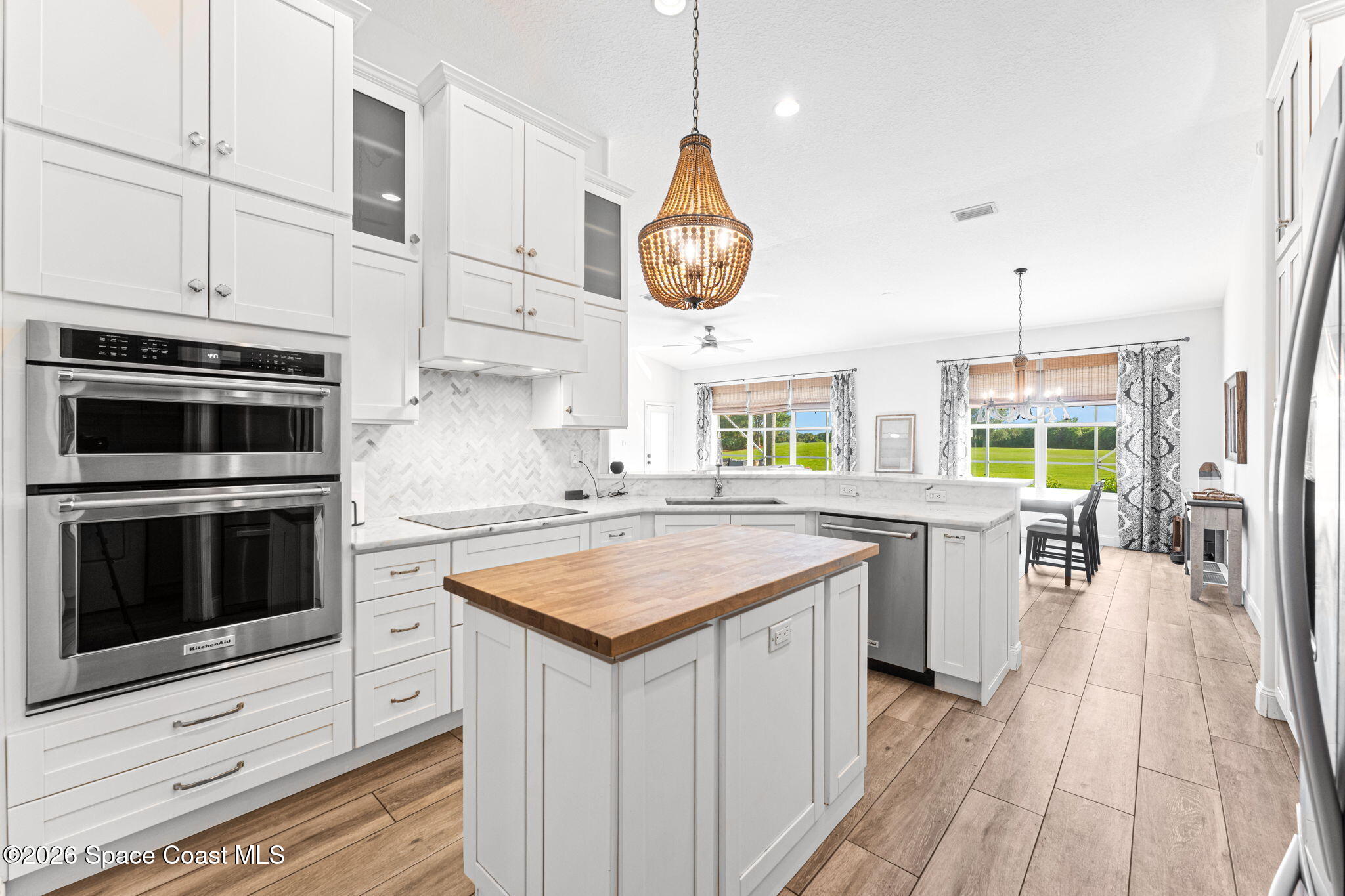 2639 Canterbury Circle