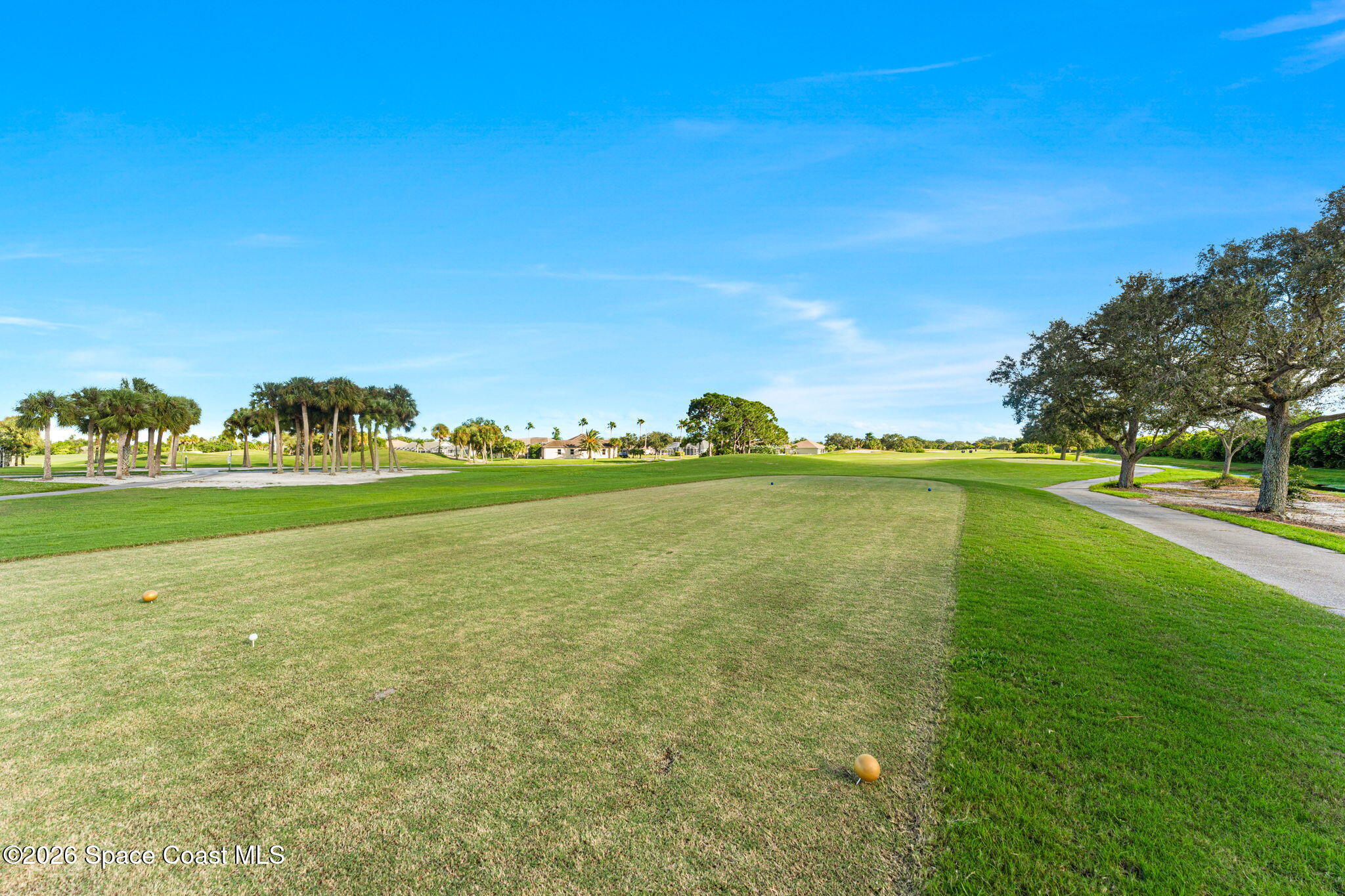 2639 Canterbury Circle