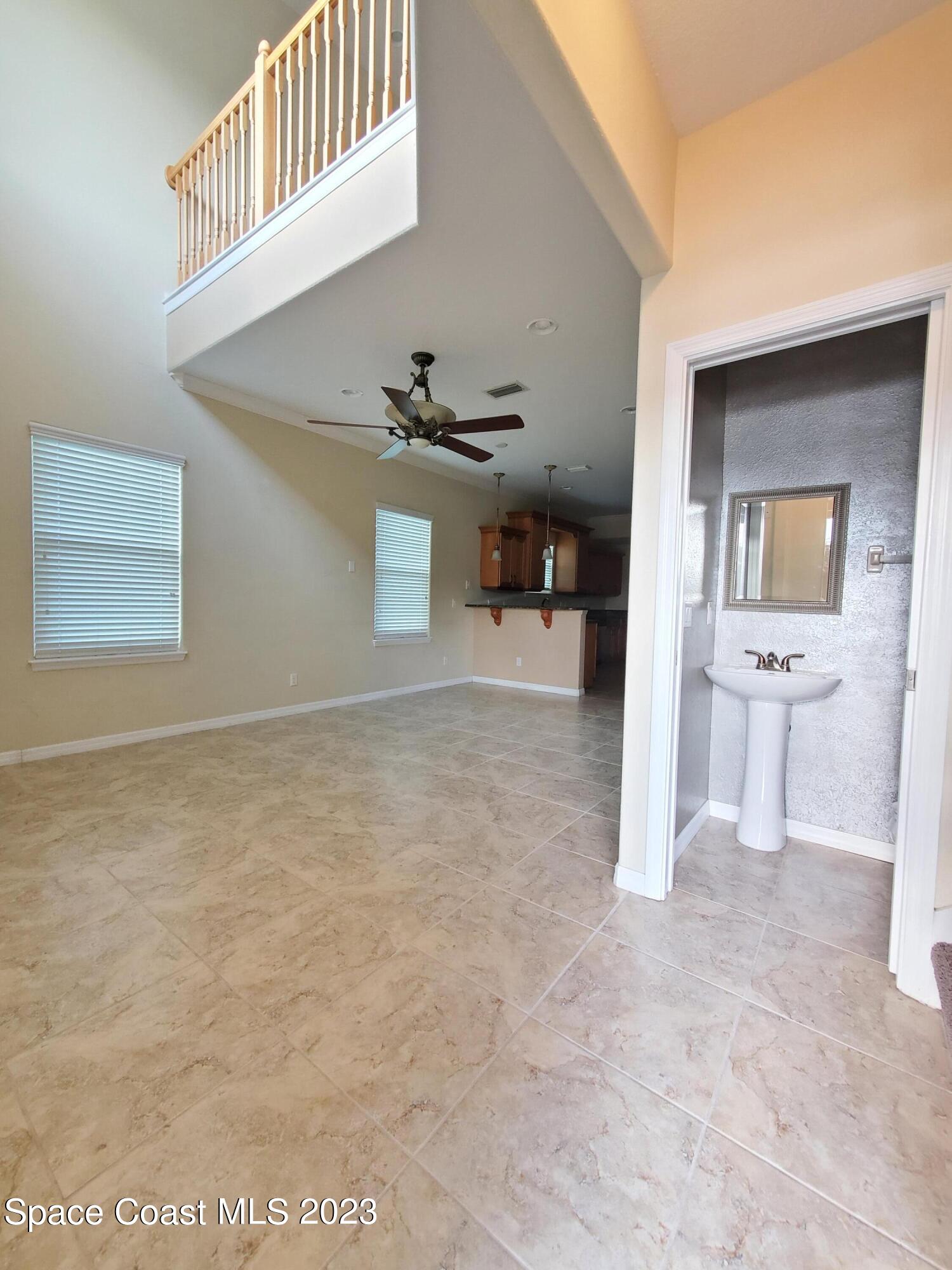 1523 Beechfern Drive, 14