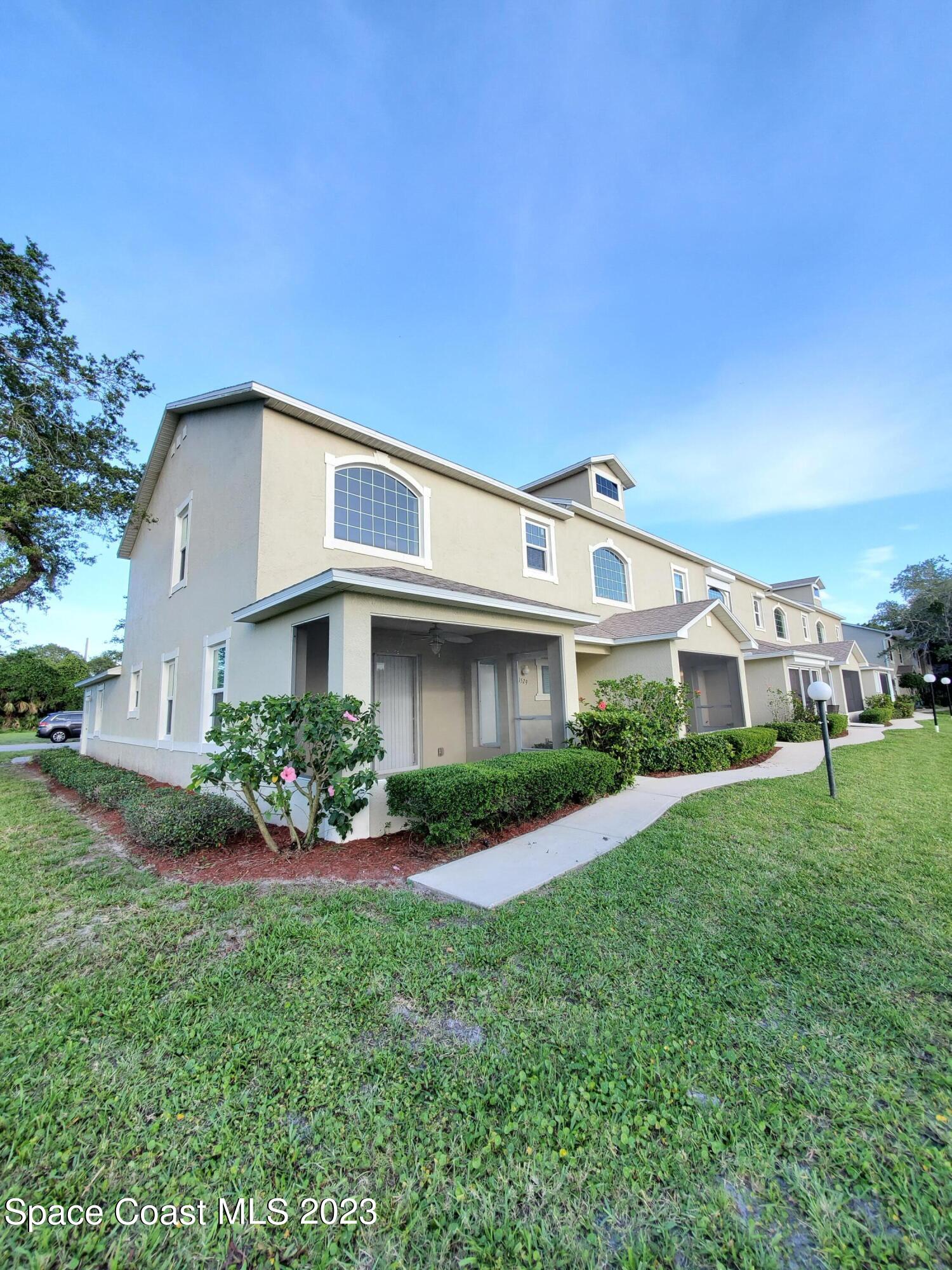 1523 Beechfern Drive, 14