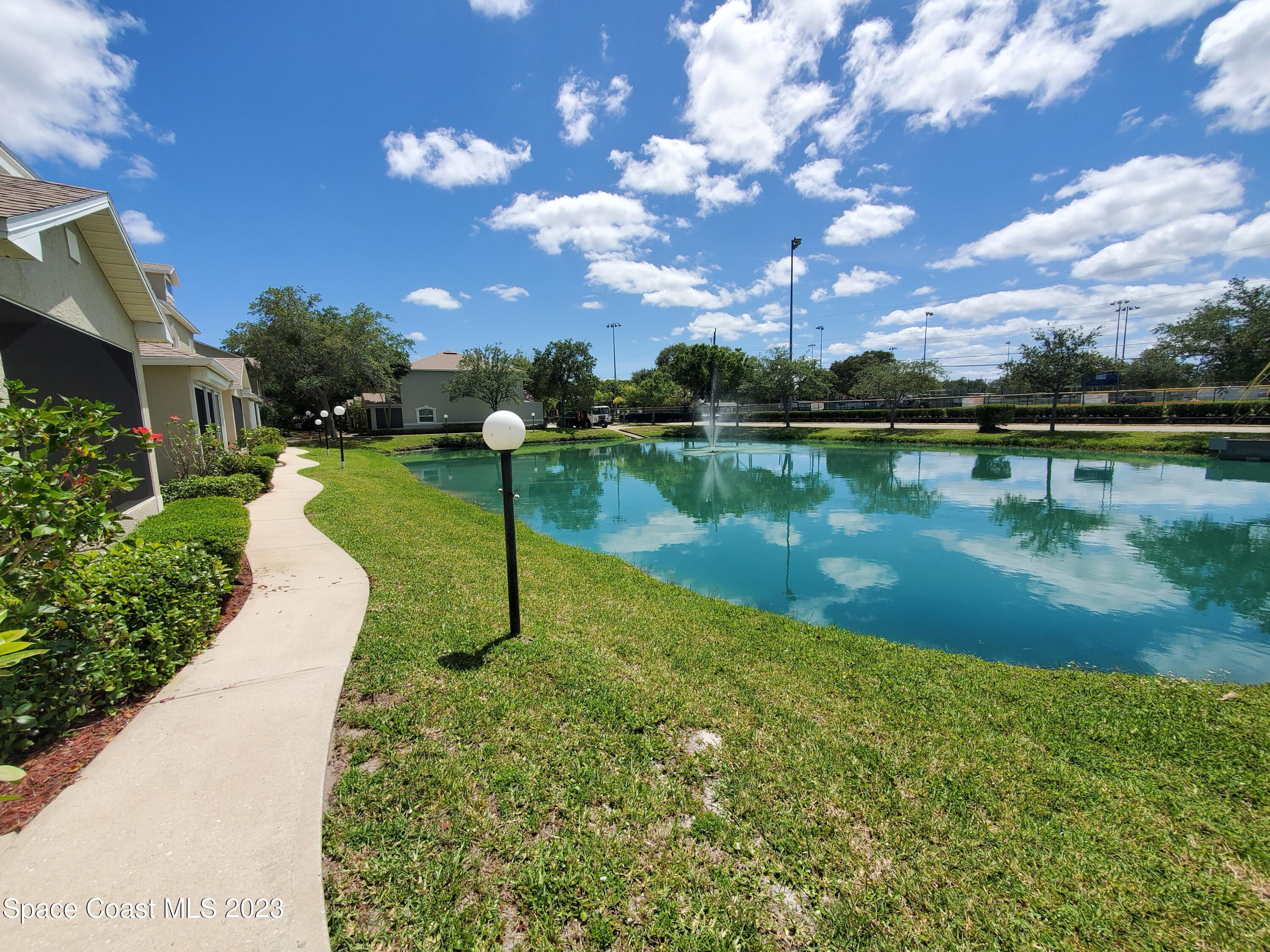 1523 Beechfern Drive, 14