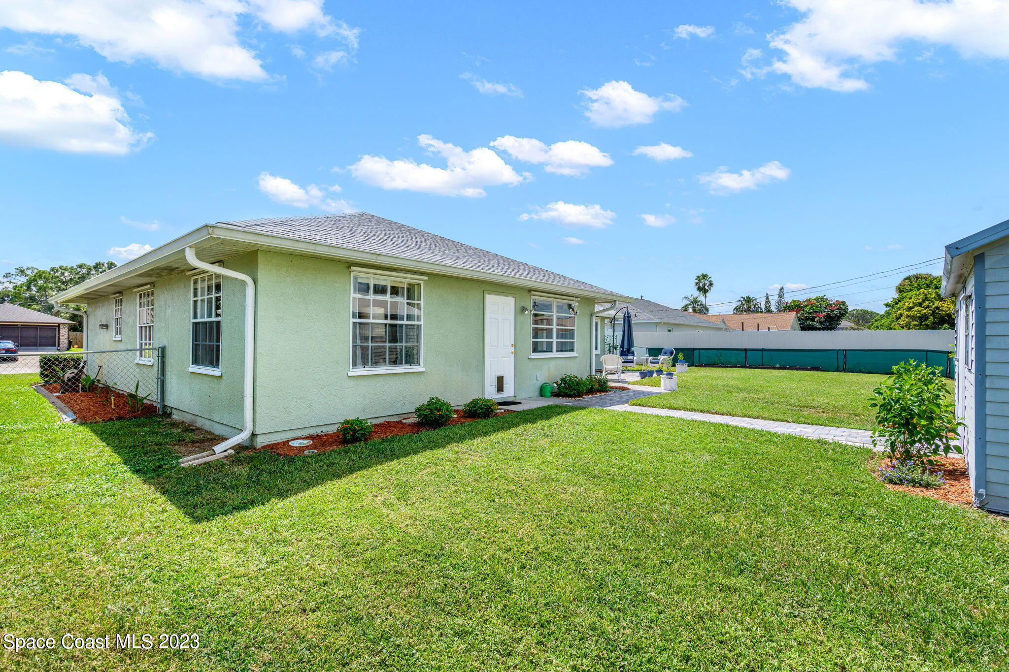 407 Godfrey Road SE