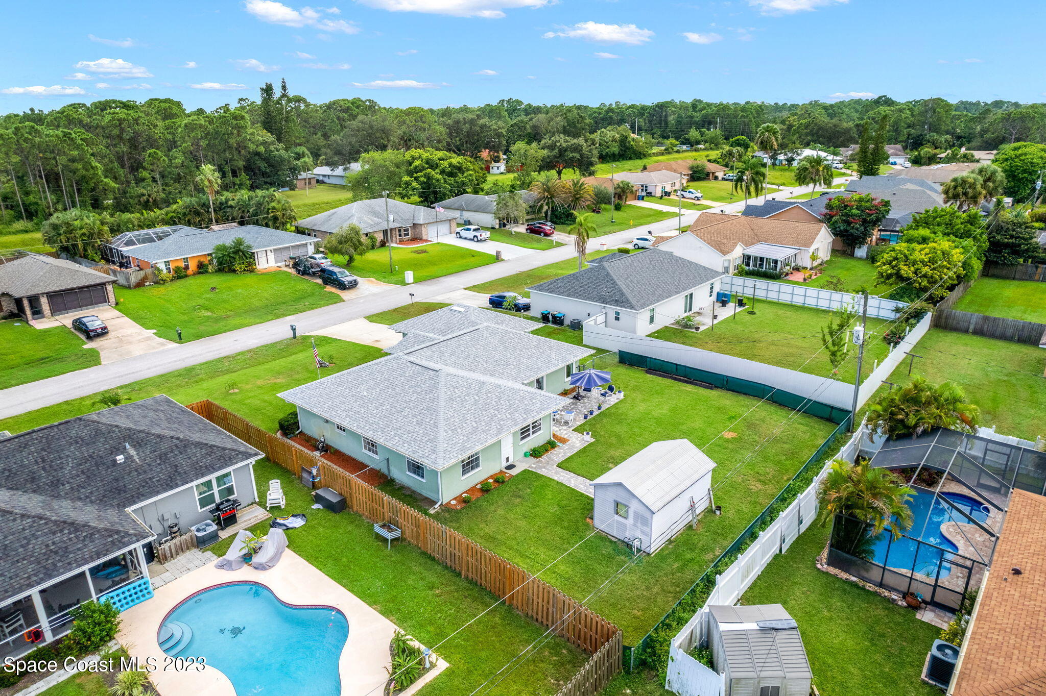 407 Godfrey Road SE