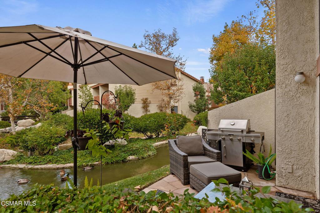 21551 Burbank Boulevard 112