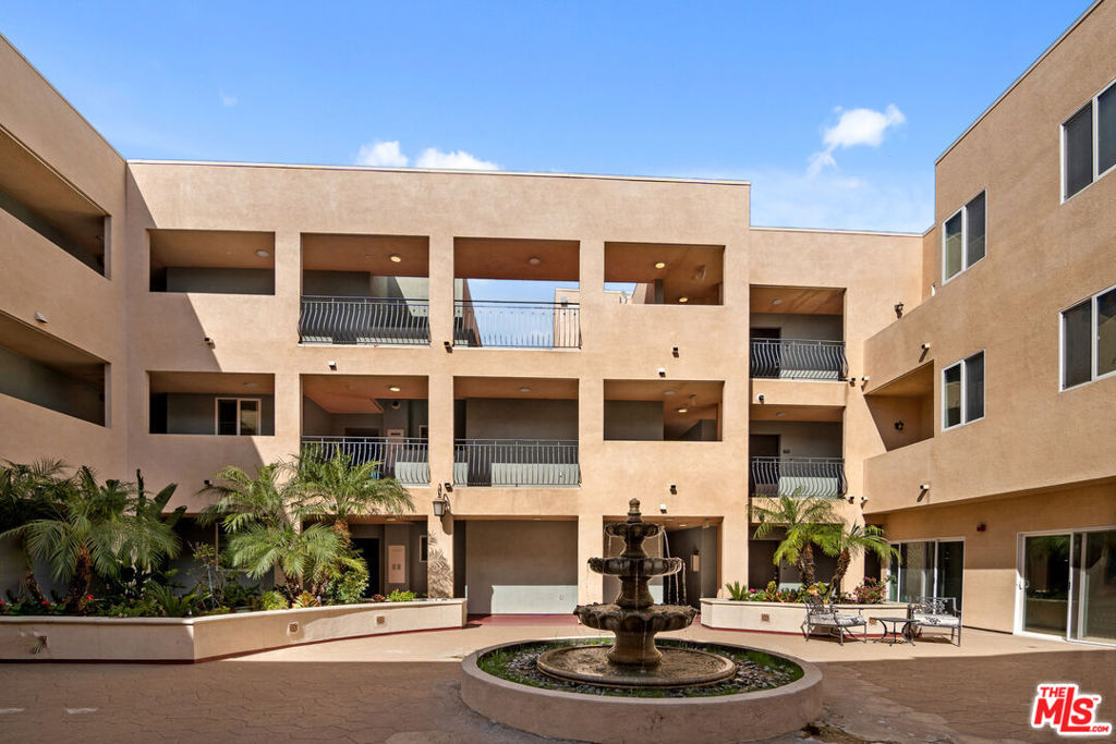 13951 Sherman Way 303