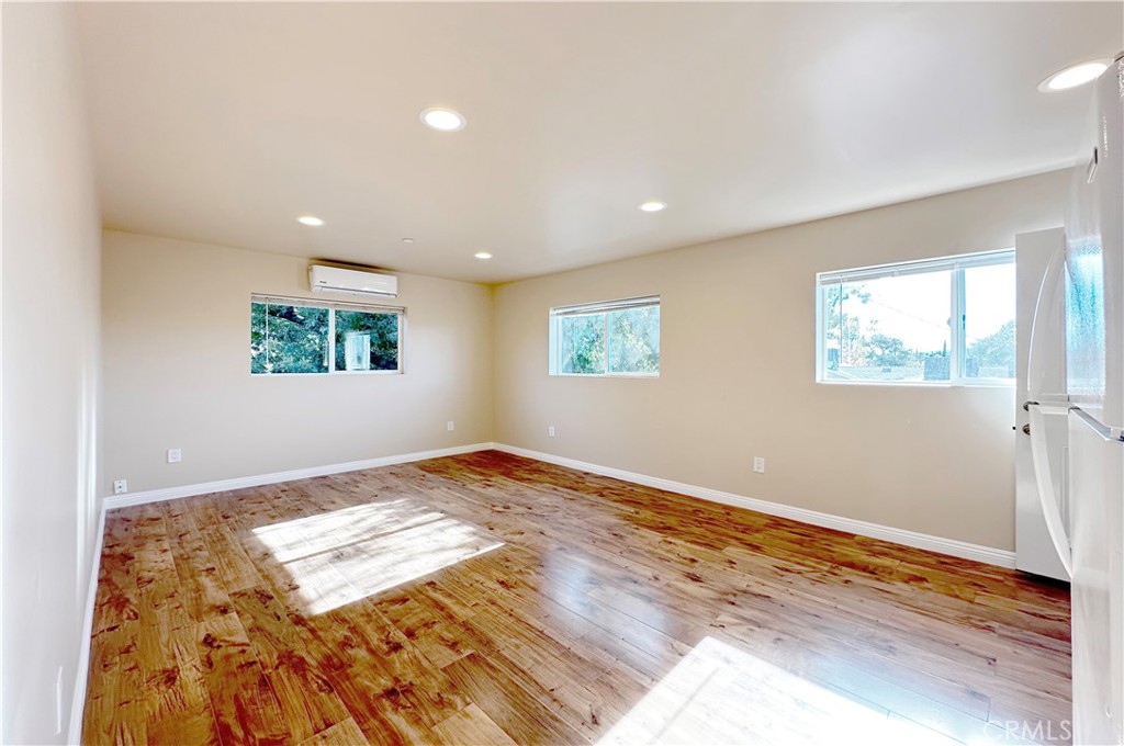 17134 Saticoy Street