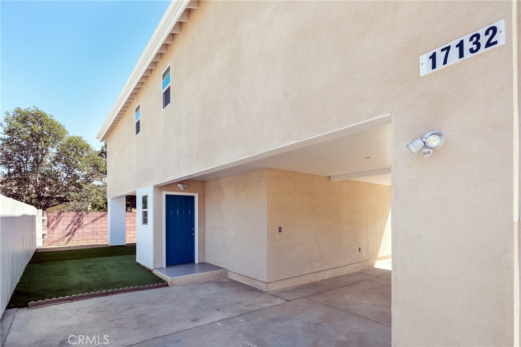 17134 Saticoy Street