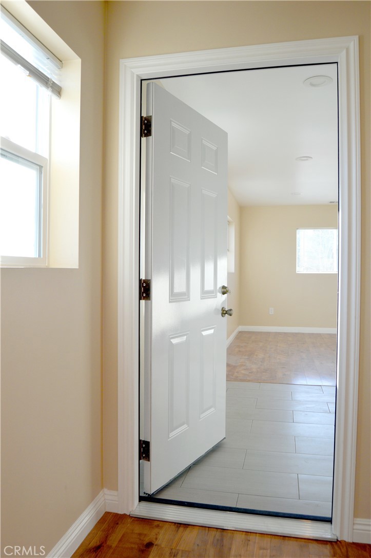 17132 Saticoy Street