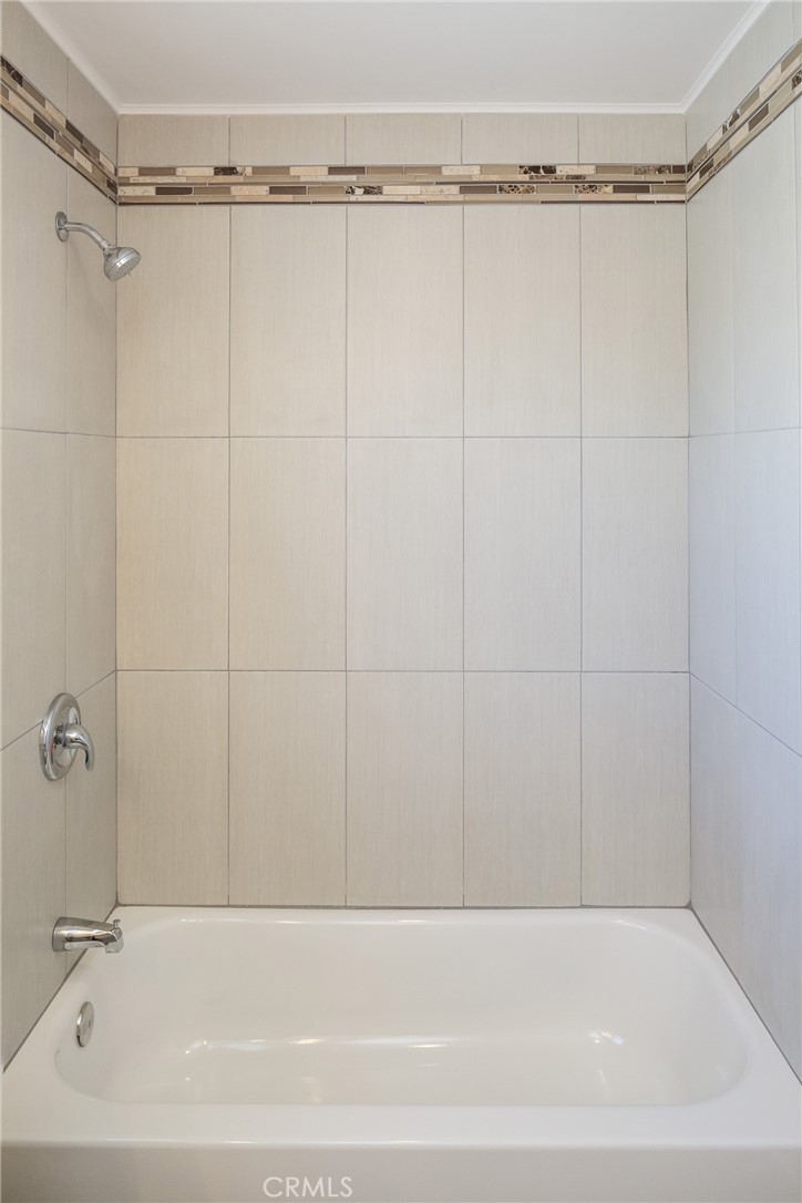 17132 Saticoy Street