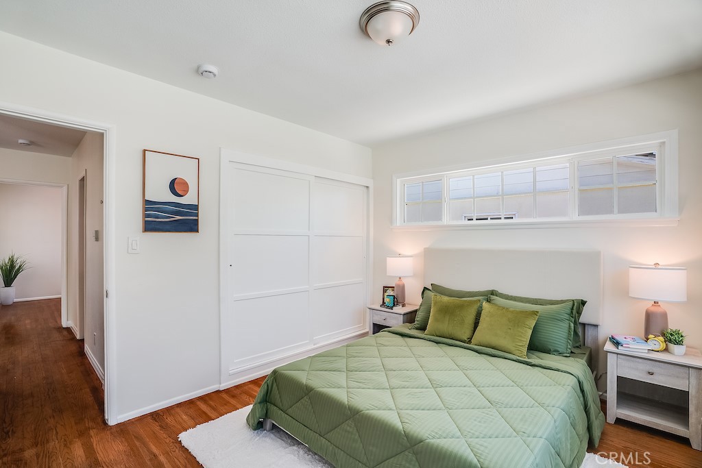 7327 Leescott Avenue