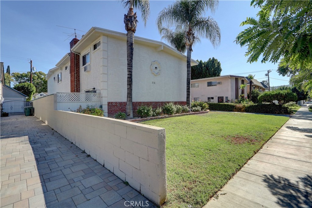 126 N Brighton Street D