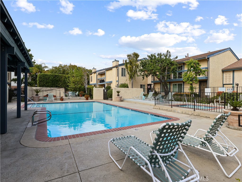 16743 Vanowen Street