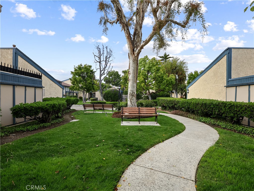 16743 Vanowen Street