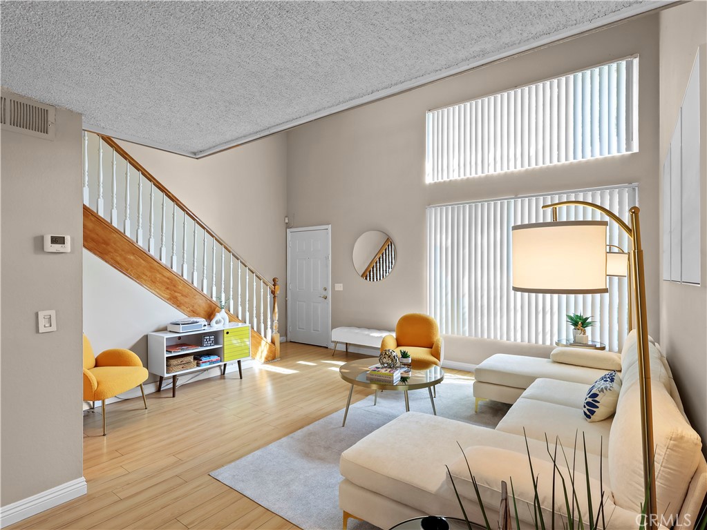 16743 Vanowen Street