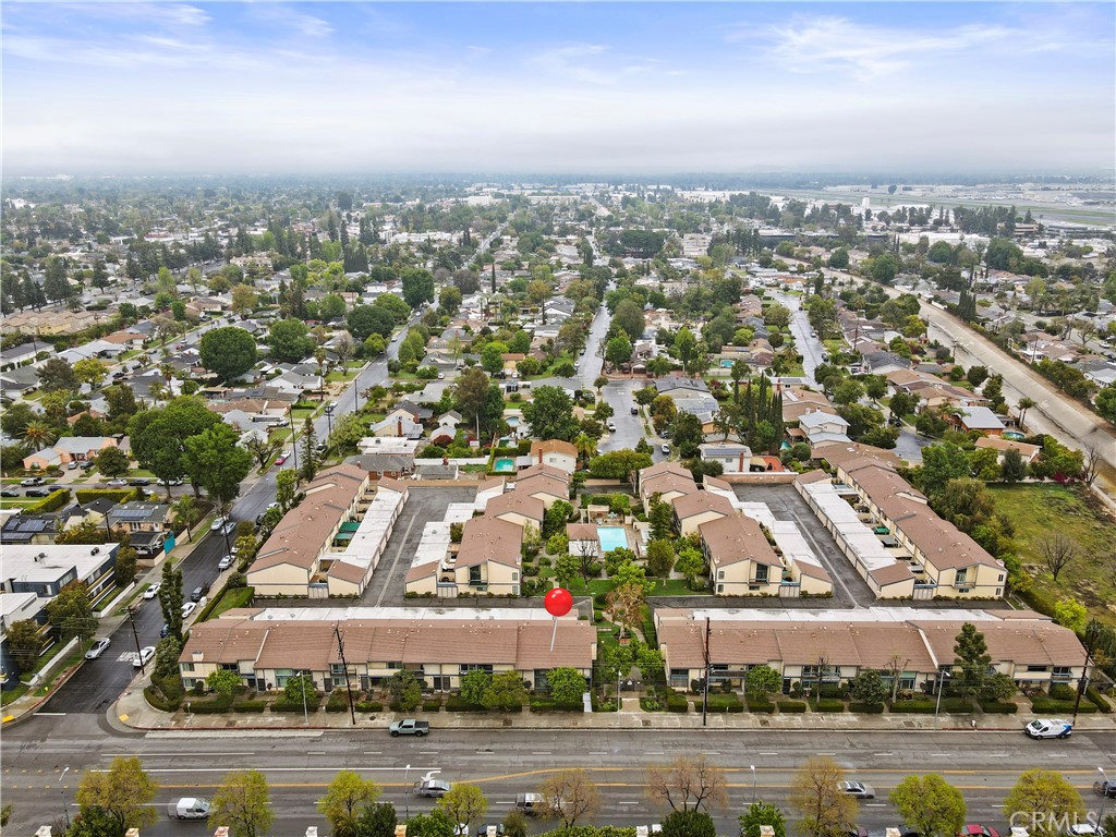 16743 Vanowen Street