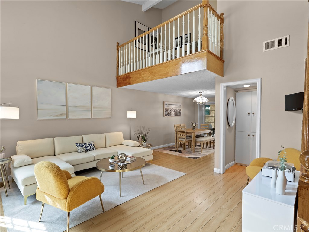 16743 Vanowen Street