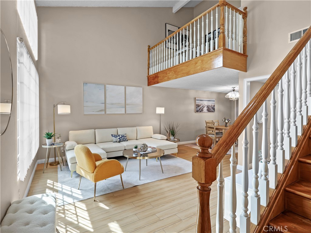 16743 Vanowen Street