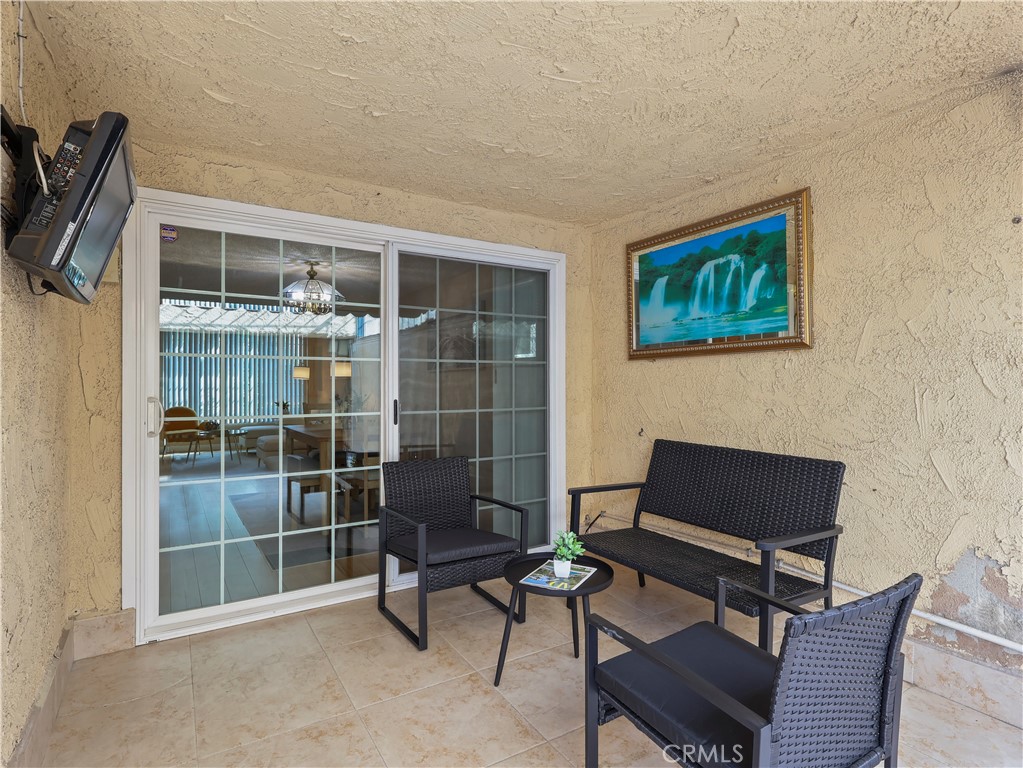 16743 Vanowen Street