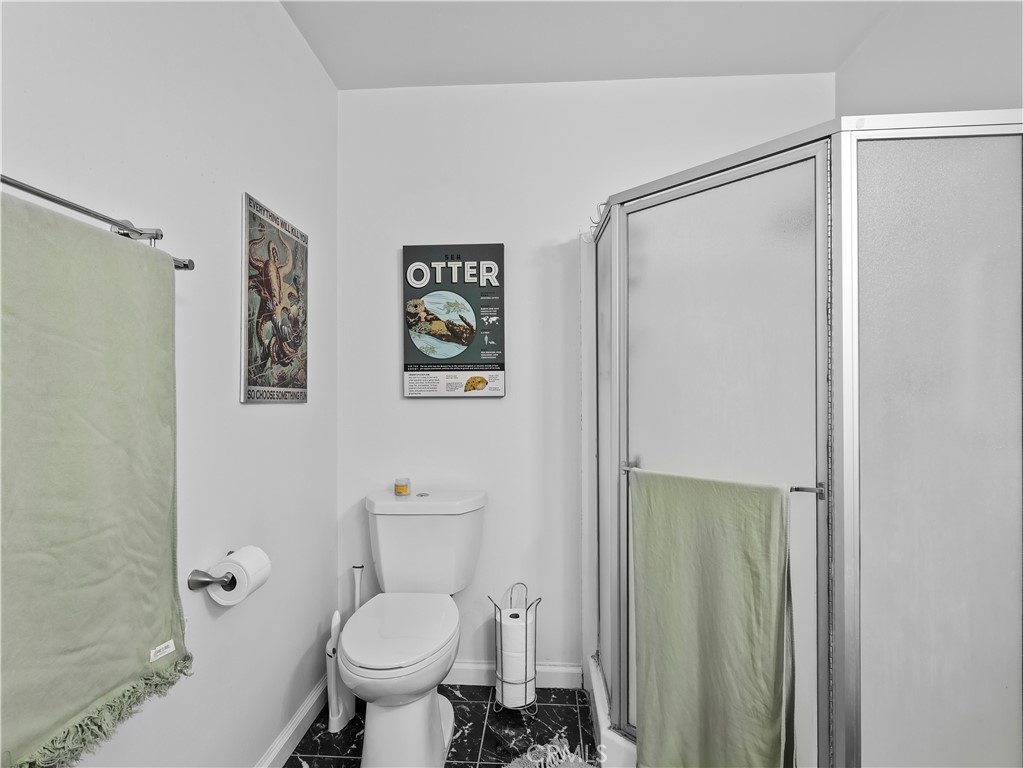12720 Burbank Boulevard 323