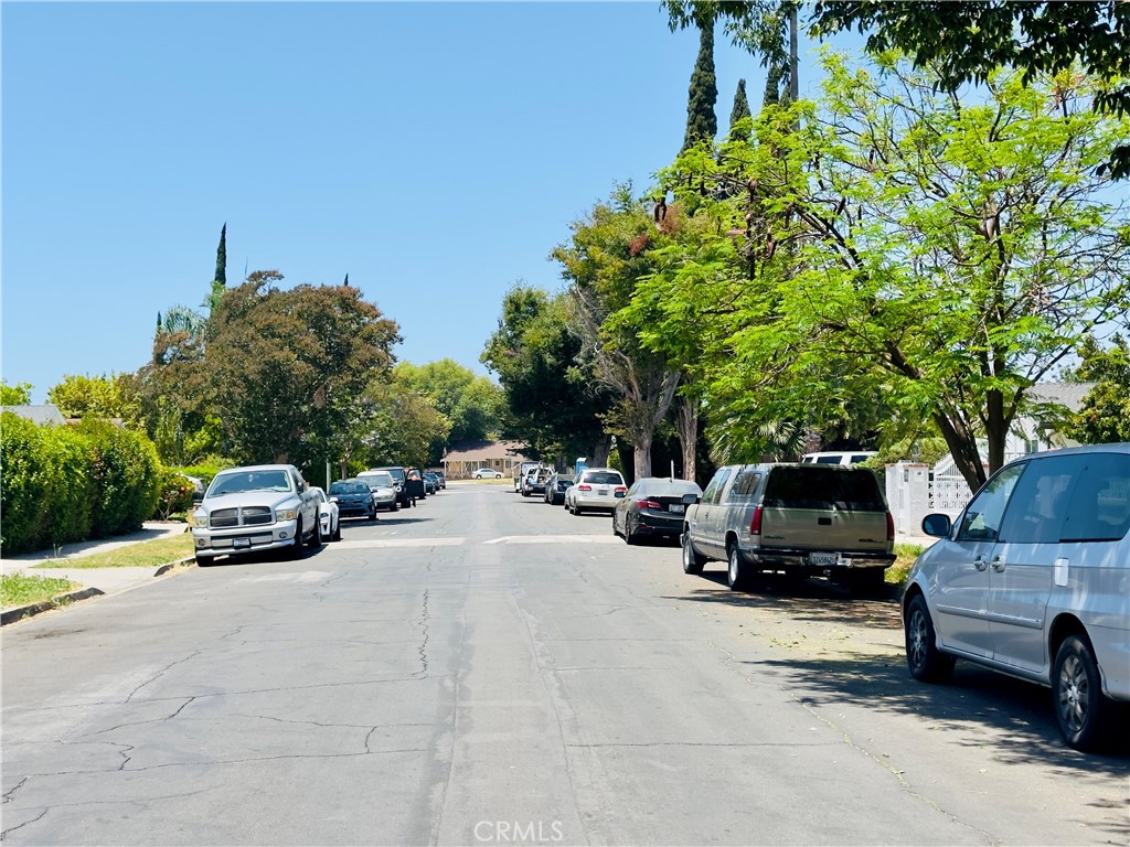 18556 Community Street 3