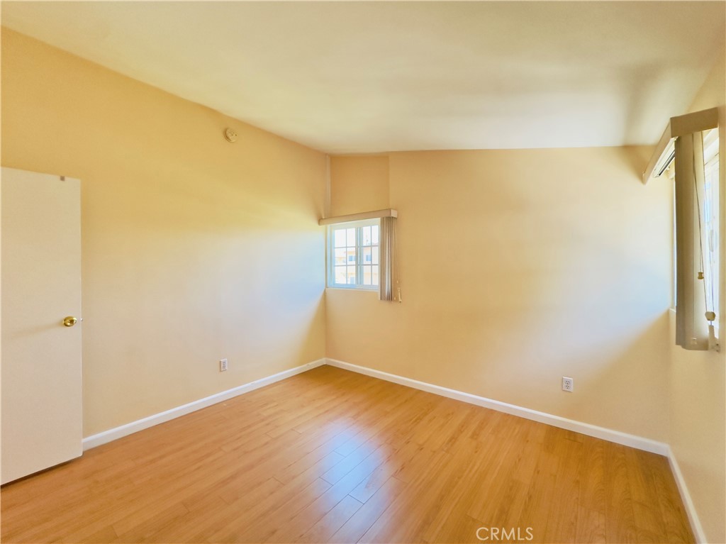18556 Community Street 3