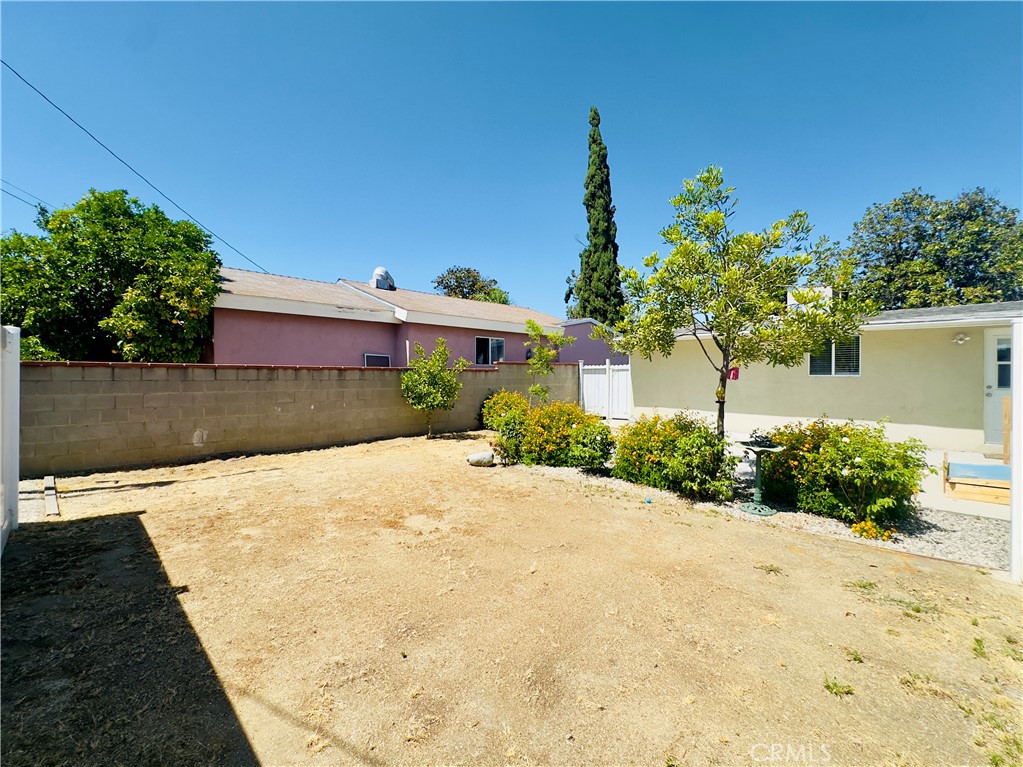 8657 Ranchito Avenue