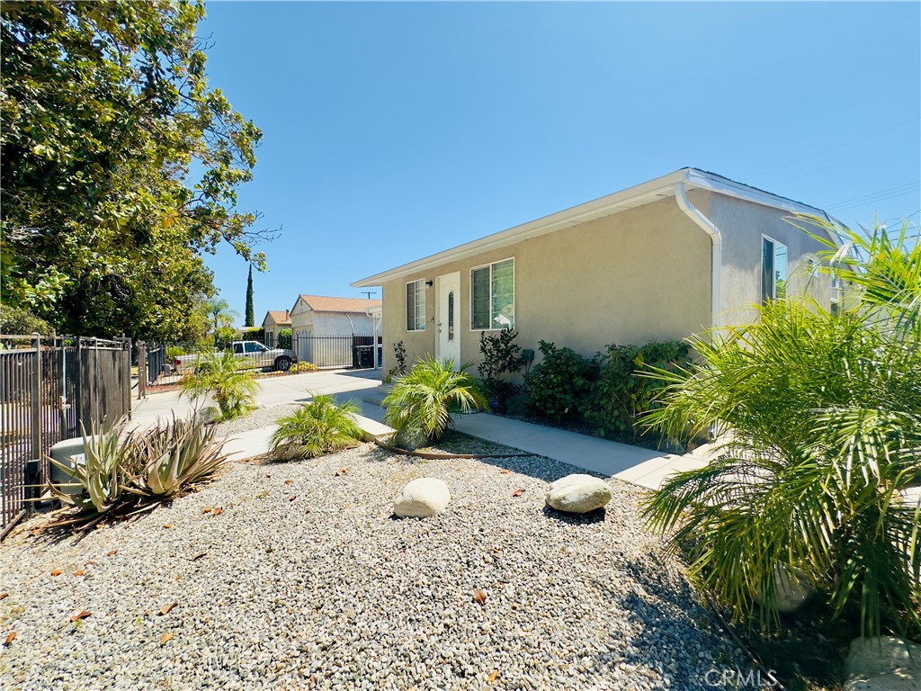 8657 Ranchito Avenue