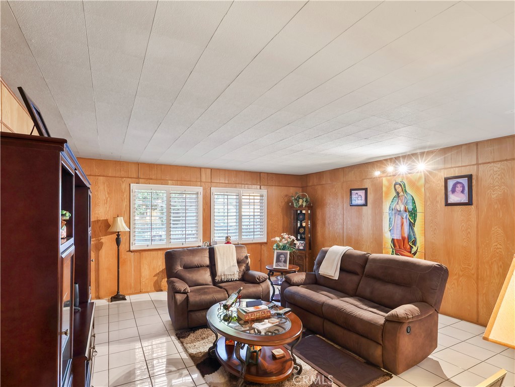 8651 Ranchito Avenue