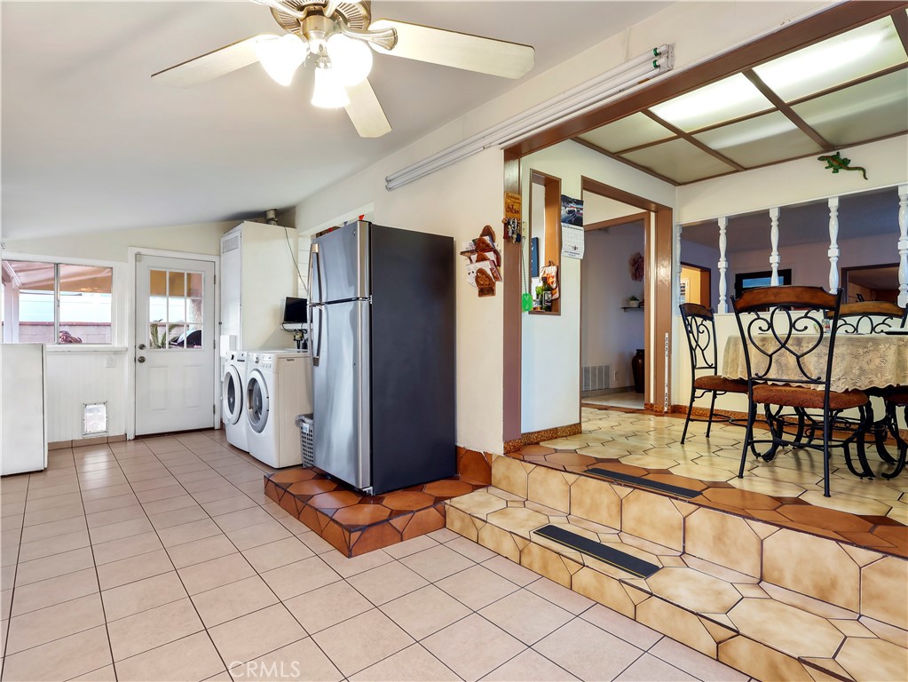 8651 Ranchito Avenue