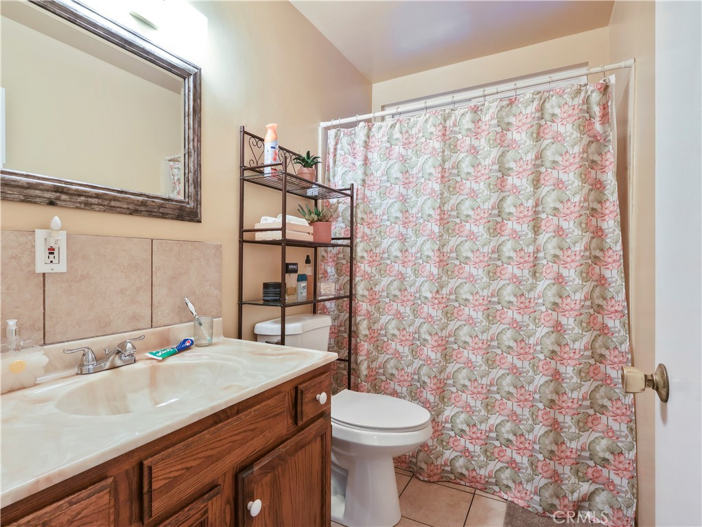 8651 Ranchito Avenue