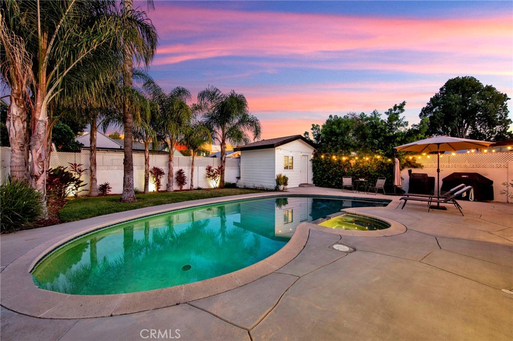 6900 Katherine Avenue