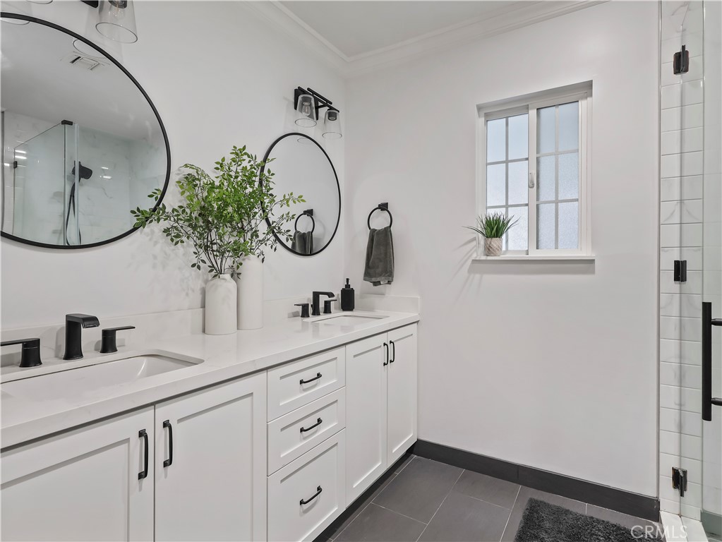 6900 Katherine Avenue