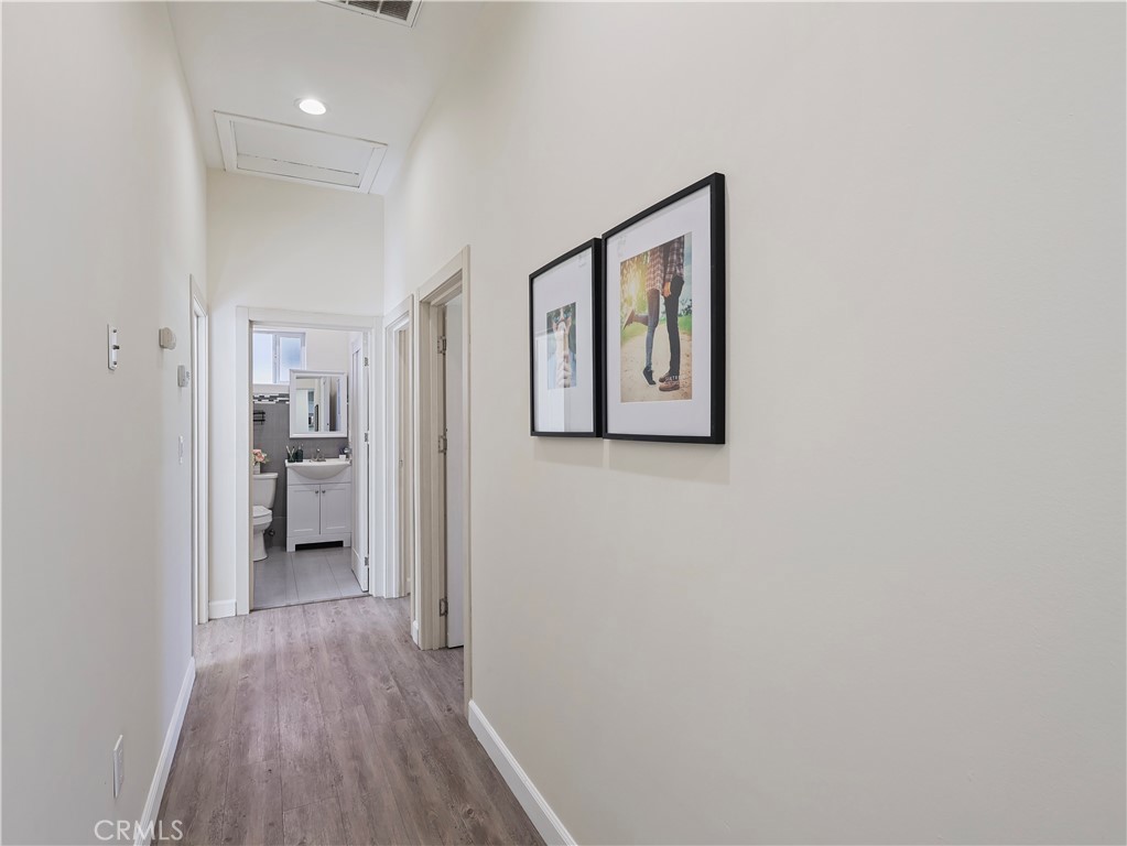 15801 Chatsworth