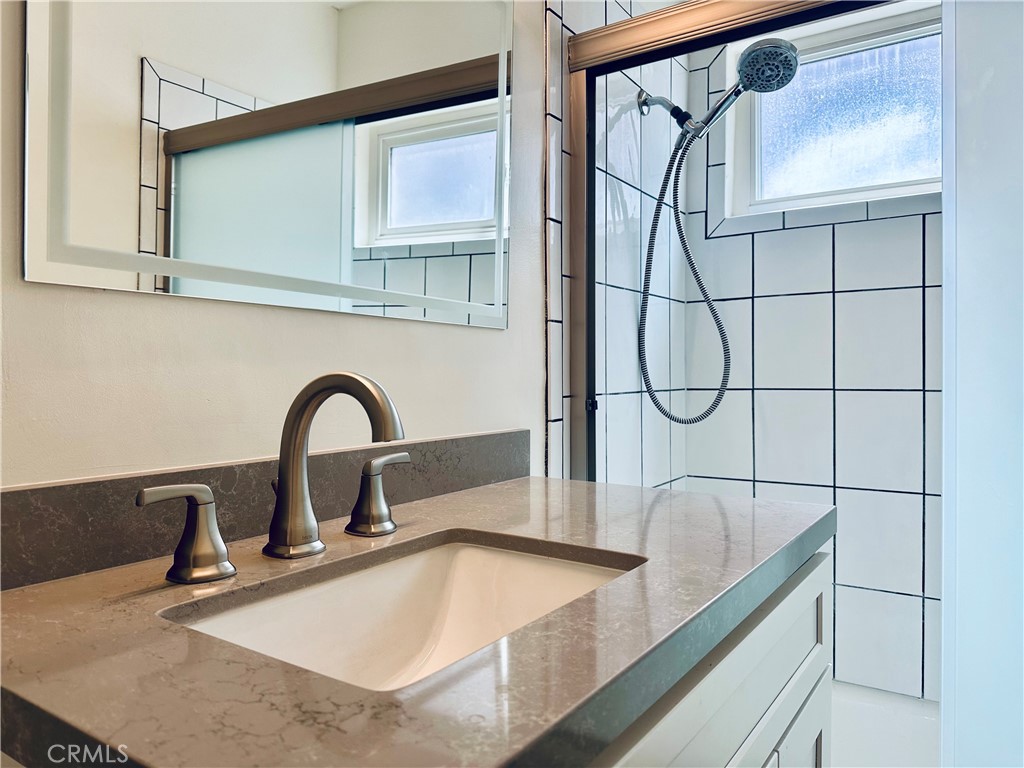 4918 1/2 Tujunga Avenue