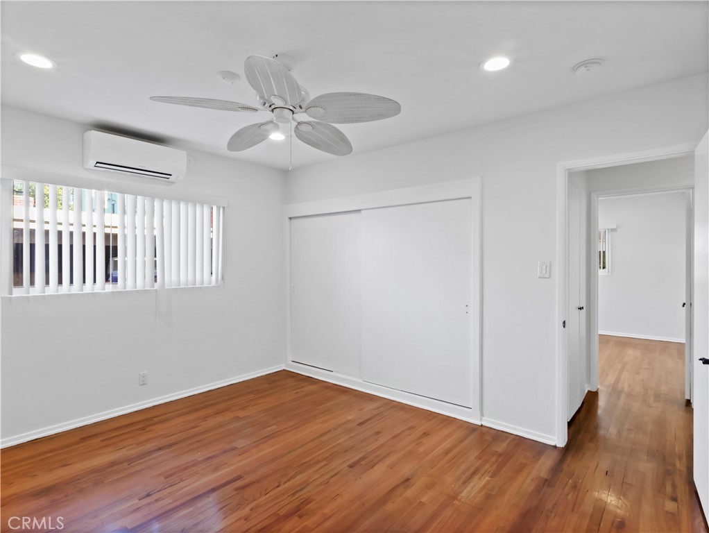 4918 1/2 Tujunga Avenue