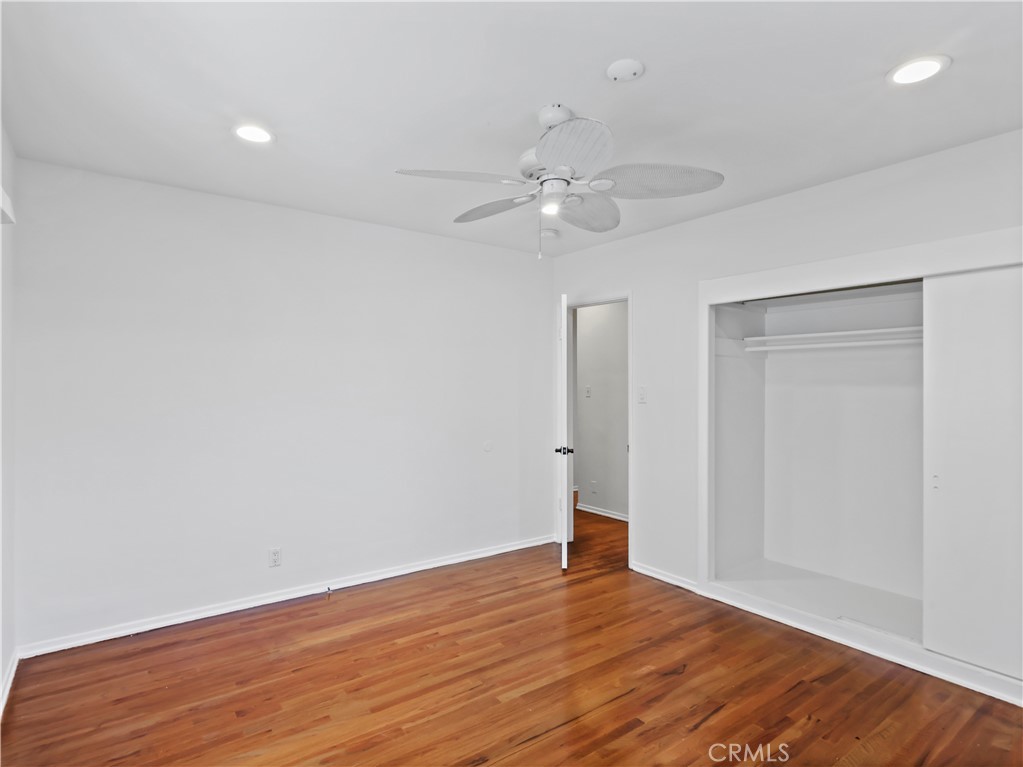 4918 1/2 Tujunga Avenue