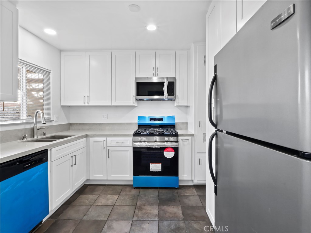 4918 1/2 Tujunga Avenue