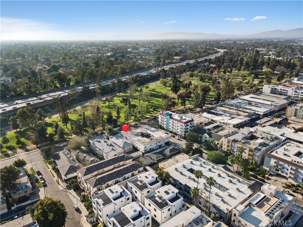 4918 1/2 Tujunga Avenue