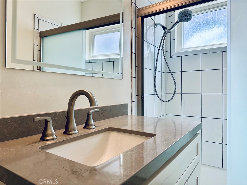 4918 1/2 Tujunga Avenue