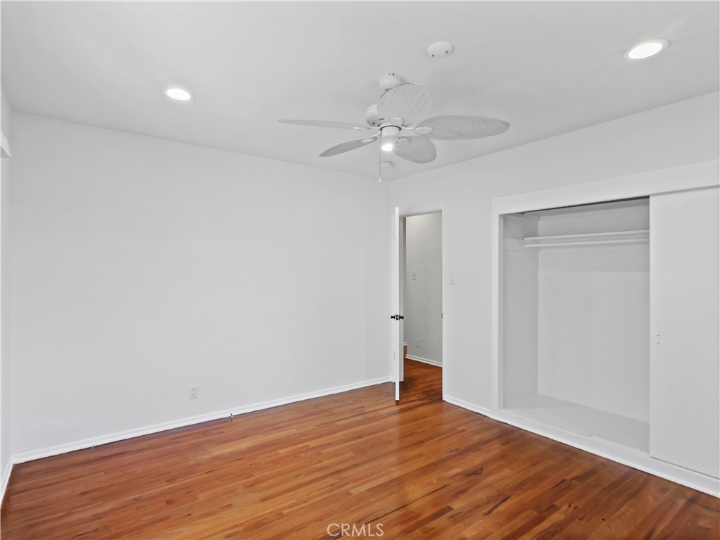 4918 1/2 Tujunga Avenue