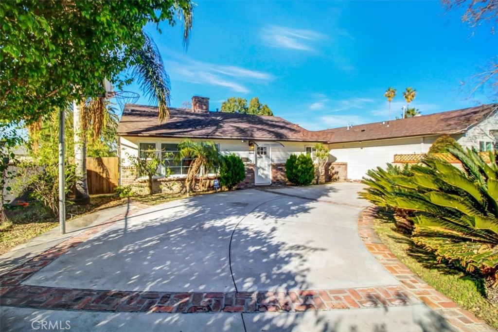 7441 Beckford Avenue