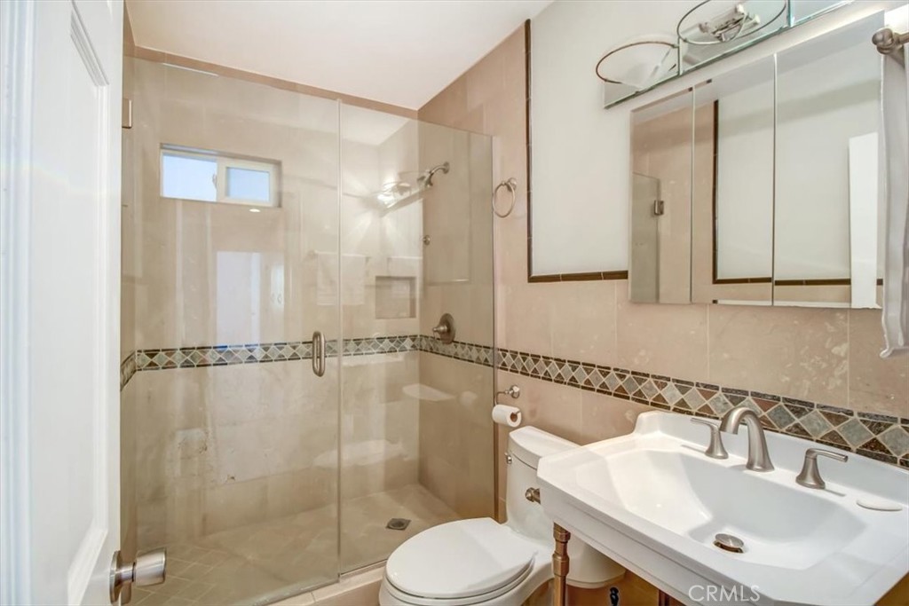 7441 Beckford Avenue