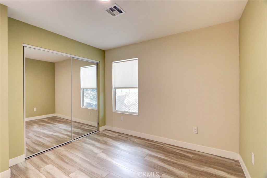 1/2 Beckford Avenue