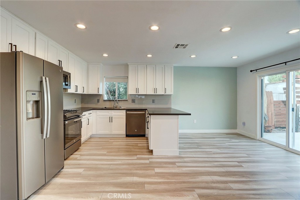 1/2 Beckford Avenue