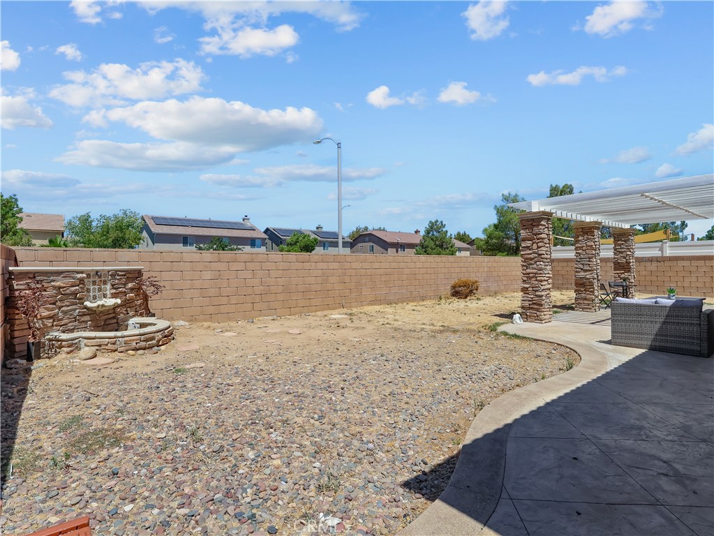 6109 W Avenue K9
